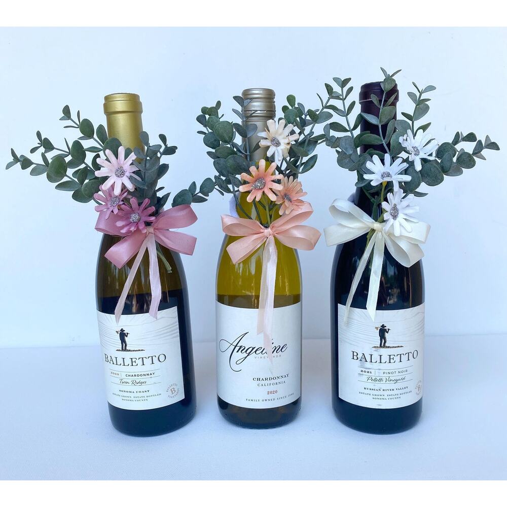 Wine Lover Gift, Flower Arrangement for Bottles, Champagne / Wine Bottle Flowers